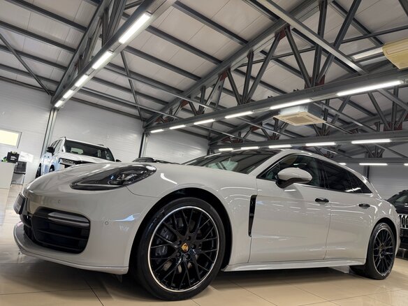 2019 Porsche Panamera 4 Sport Turismo II, серый, 8499000 рублей - вид 14
