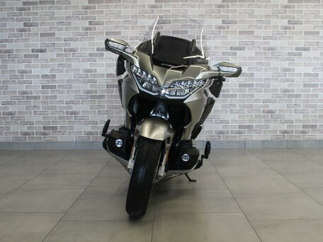 2023 Honda GL 1800 Gold Wing, чёрный, 2785000 рублей, вид 5