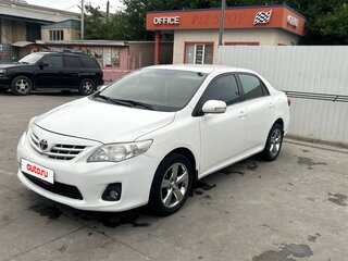 2012 Toyota Corolla X (E140, E150) Рестайлинг, белый, 1050000 рублей, вид 1