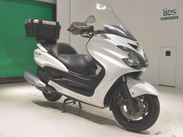 2009 Yamaha Majesty 400, белый, 250000 рублей - вид 1
