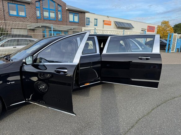 2019 Mercedes-Benz Maybach S-Класс 650 Pullman I (X222) Рестайлинг, чёрный - вид 4