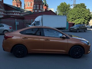 2017 Hyundai Solaris II, оранжевый, 1100000 рублей, вид 5