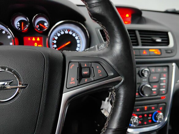 2013 Opel Mokka I, белый - вид 18