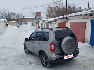 2012 Chevrolet Niva I Рестайлинг, серый, 644444 рублей, вид 4