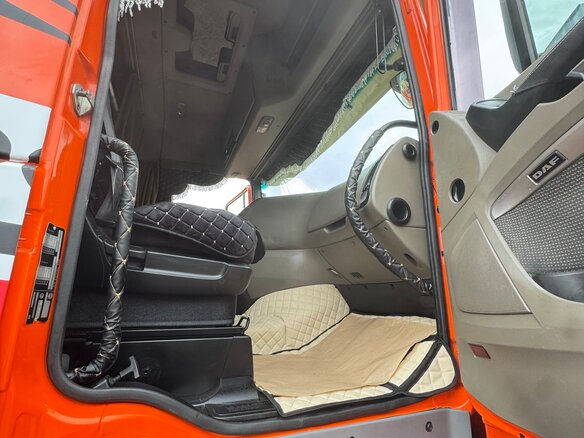2013 DAF XF 105, оранжевый, 2350000 рублей - вид 13