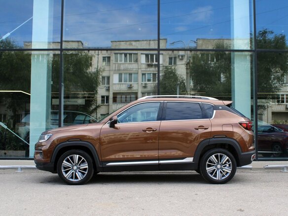 2019 Changan CS35 Plus I, коричневый - вид 7