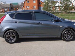 2014 Hyundai Solaris I, чёрный, 800000 рублей, вид 2