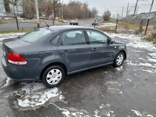 2014 Volkswagen Polo V, серый, 620000 рублей, вид 2