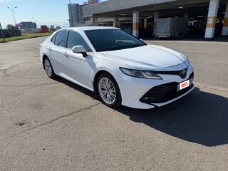 2018 Toyota Camry VIII (XV70), белый, 2350000 рублей, вид 2