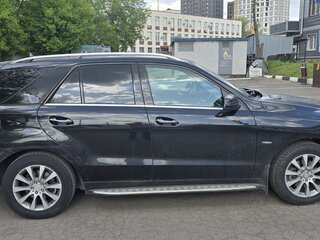 2012 Mercedes-Benz M-Класс 350 CDI III (W166), чёрный, 2400000 рублей, вид 2