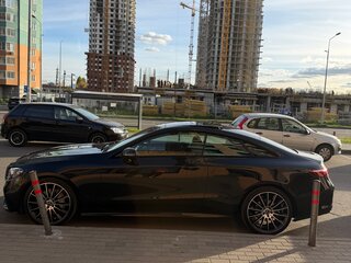 2020 Mercedes-Benz E-Класс 200 V (W213, S213, C238) Рестайлинг, чёрный, 5500000 рублей, вид 3