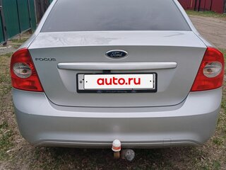 2011 Ford Focus II Рестайлинг, серебристый, 660000 рублей, вид 5
