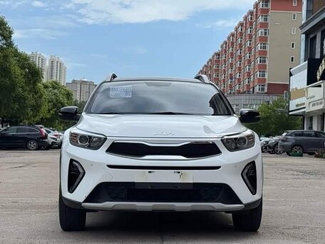 2023 Kia KX1, белый, 1450000 рублей, вид 2