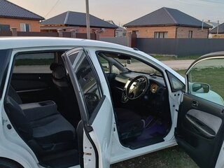 2000 Honda Stream I, белый, 650000 рублей, вид 3
