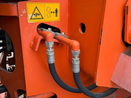 2008 Hitachi ZW220, 7000000 рублей, вид 5