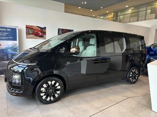 2025 Hyundai Staria I, чёрный, 10060000 рублей, вид 2