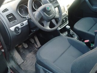 2012 Skoda Yeti I, красный, 470000 рублей, вид 5