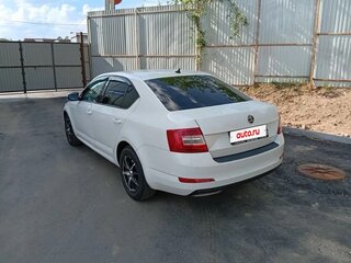 2018 Skoda Octavia III (A7) Рестайлинг, белый, 680000 рублей, вид 4