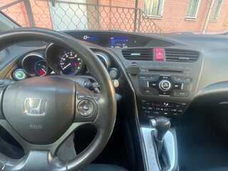 2013 Honda Civic IX, белый, 1265000 рублей, вид 2