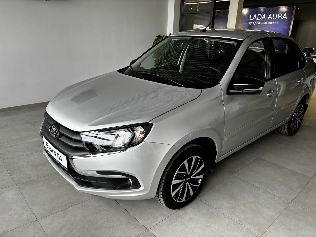 Открыть фотографии: Lada (ВАЗ) Granta I Рестайлинг