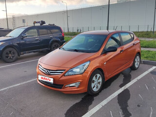 2015 Hyundai Solaris I Рестайлинг, оранжевый, 950000 рублей, вид 1