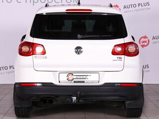 2011 Volkswagen Tiguan I, белый, 1020000 рублей, вид 4