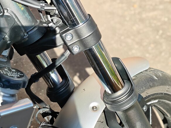 2015 Yamaha XSR700, серебристый, 597000 рублей - вид 8