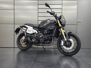 Benelli Leoncino 800 Trail