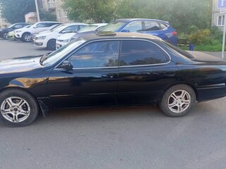 1992 Toyota Vista III (V30), чёрный, 300000 рублей, вид 3