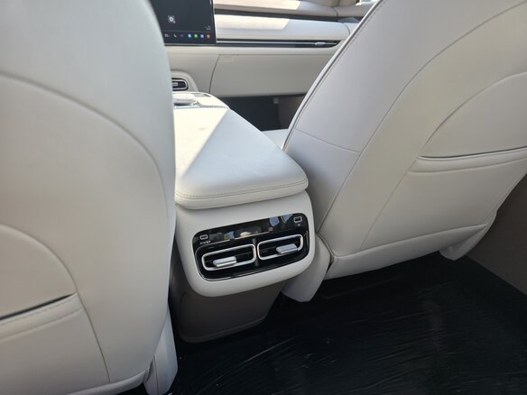 2026 Changan Qiyuan A06 28.39 kWh, серый, 2700000 рублей - вид 16