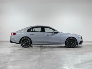 2025 Mercedes-Benz E-Класс 300 VI (W214, S214), серый, 9150000 рублей, вид 5