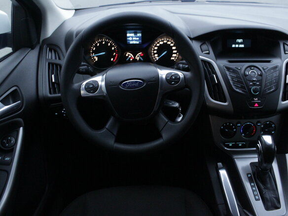 2012 Ford Focus III, белый - вид 7