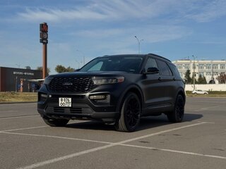 2020 Ford Explorer VI, серебристый, 3750000 рублей, вид 2