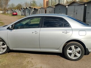 2012 Toyota Corolla X (E140, E150) Рестайлинг, серебристый, 1150000 рублей, вид 2
