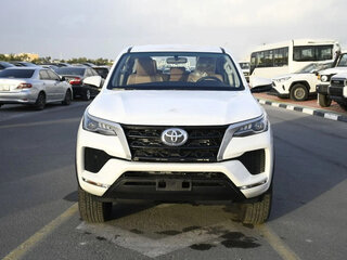 2026 Toyota Fortuner II Рестайлинг, белый, 4590000 рублей, вид 2