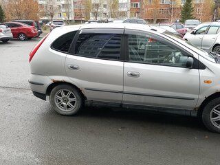 2001 Nissan Tino, серебристый, 275000 рублей, вид 5