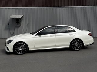 2016 Mercedes-Benz E-Класс 400 V (W213, S213, C238), белый, 4100000 рублей, вид 5