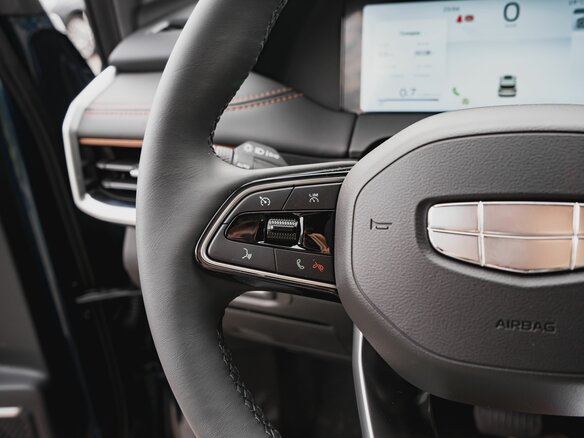 2026 Geely Okavango I Рестайлинг, синий, 3870900 рублей - вид 17