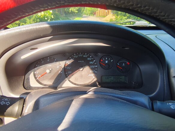 2002 Nissan Almera II (N16), серый, 200000 рублей - вид 6