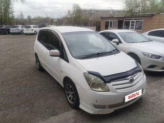 2001 Toyota Corolla Spacio II, белый, 380000 рублей, вид 2