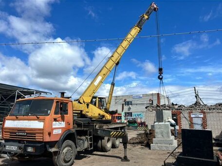 2006 КамАЗ 43118, оранжевый, 2200000 рублей, вид 1