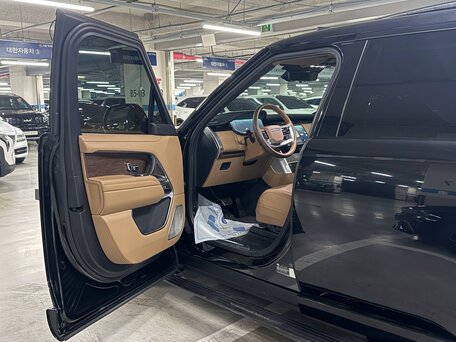 2023 Land Rover Range Rover P530 MHEV Long V, чёрный, 17540000 рублей, вид 2