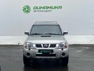 2012 Nissan NP300, серебристый, 1090000 рублей, вид 2