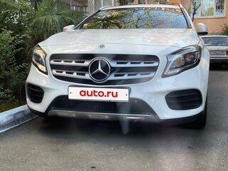 2018 Mercedes-Benz GLA 200 I (X156) Рестайлинг, белый, 3050000 рублей, вид 2