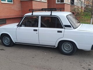 2004 Lada (ВАЗ) 2107, белый, 235000 рублей, вид 3