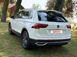 2021 Volkswagen Tiguan II Рестайлинг, белый, 2750000 рублей, вид 4