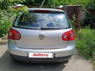 2004 Volkswagen Golf V, серебристый, 230000 рублей, вид 2