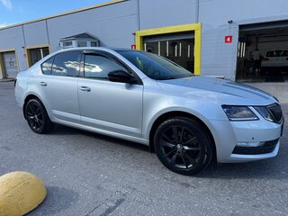 2020 Skoda Octavia III (A7) Рестайлинг, серый, 2500000 рублей, вид 5