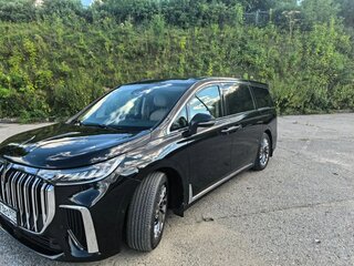 2023 Voyah Dream I, чёрный, 5200000 рублей, вид 1