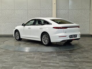 2024 FAW Bestune B70 I Рестайлинг, белый, 3299990 рублей, вид 2